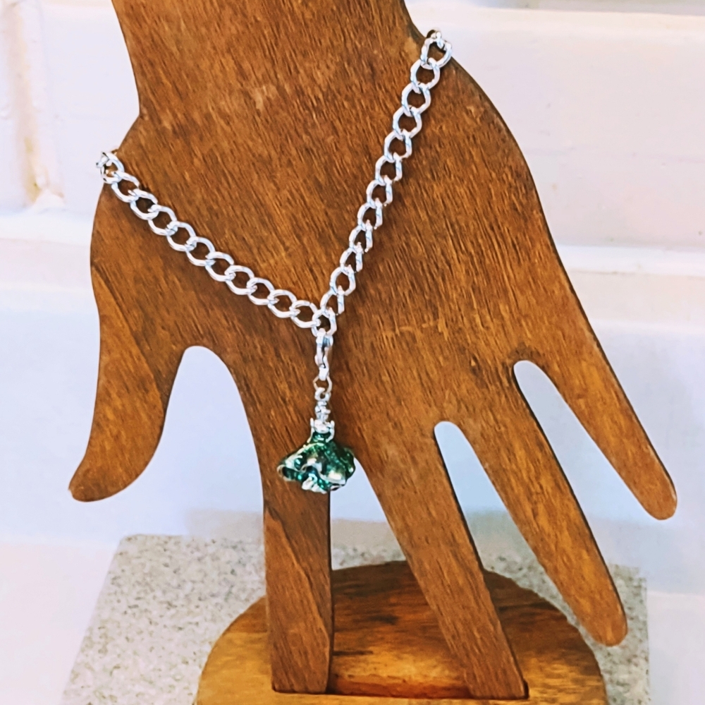 DISNEY GREEN ENAMEL ROSE AND CZ MICKEY CHARM BRACELET - Picture 7 of 8